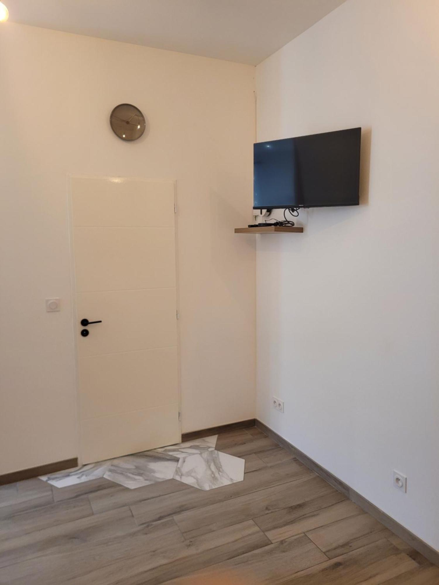 Appartement Secteur Gare Et Place De La Comedie, Wifi & Climatisation Montpellier Exterior foto